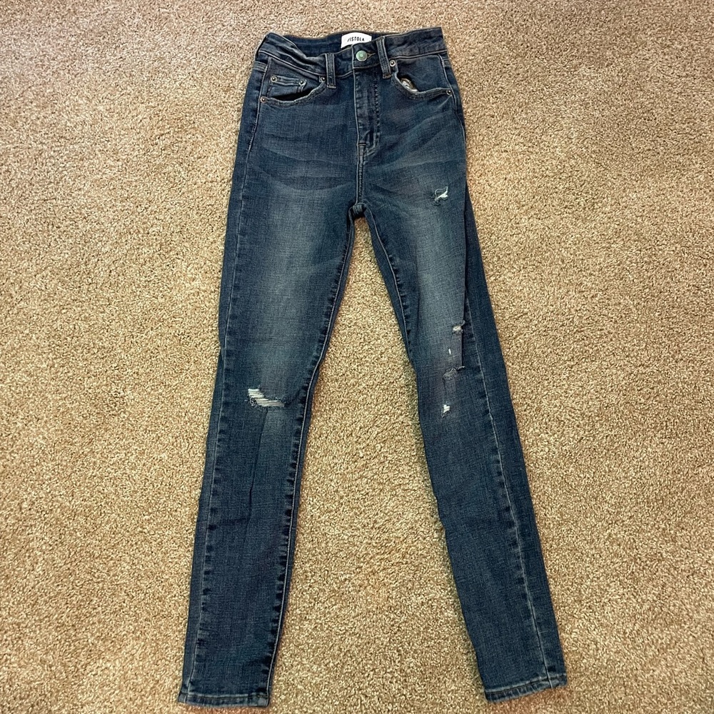 Pistola jeans worn less than 5 times. Amazing condition.
